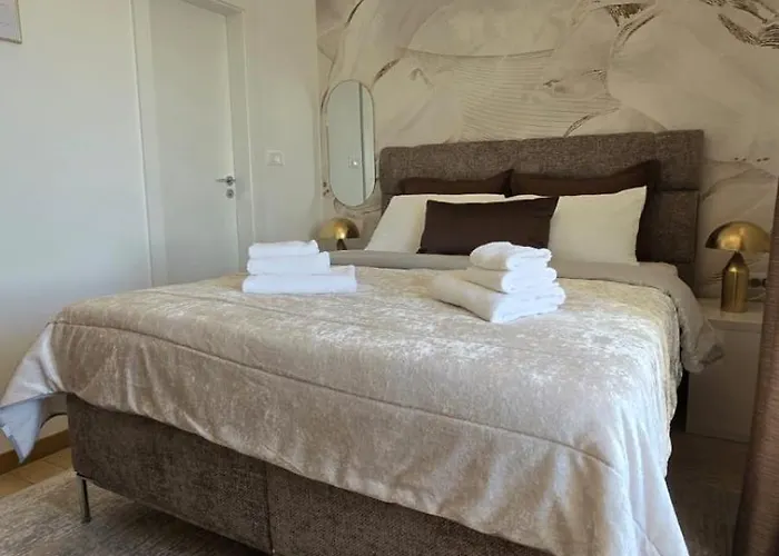 Skynight 住宿加早餐酒店