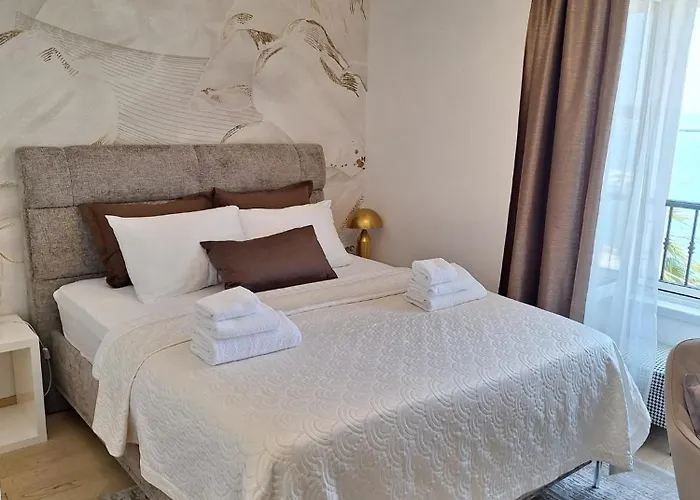 Skynight 住宿加早餐酒店