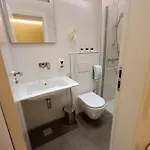 Skynight 住宿加早餐酒店 4*