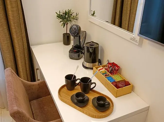 Skynight Bed & Breakfast Split