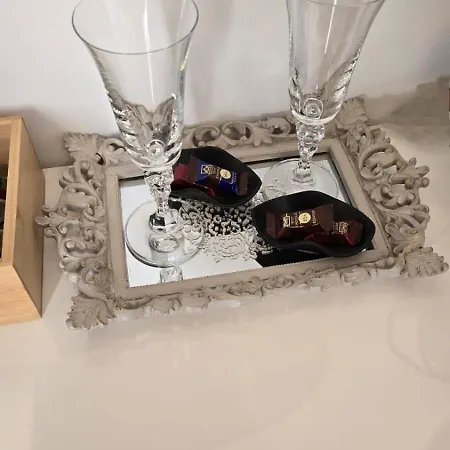 לינה וארוחת בוקר Skynight