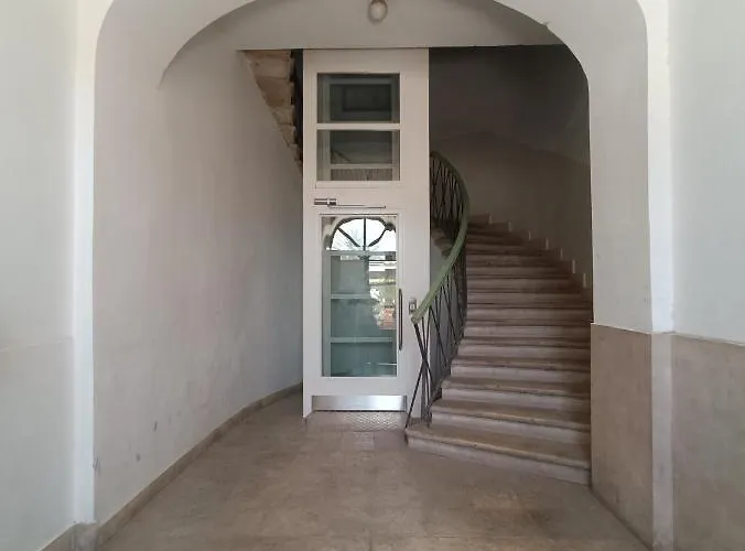 Skynight فندق مبيت وإفطار 4*